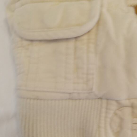 Old Navy Girl's Size XS Cream Hooded Vest with Faux Fur Trim. Athleisure - Picture 4 of 7